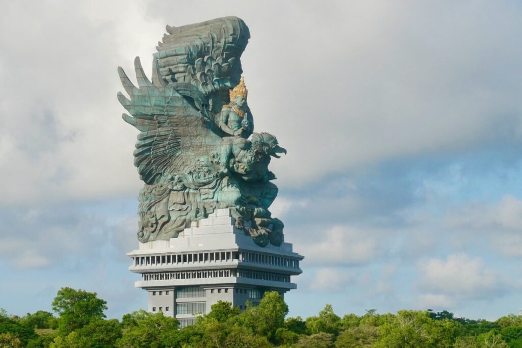 Garuda-Wisnu-Kencana-Statue auf Bali