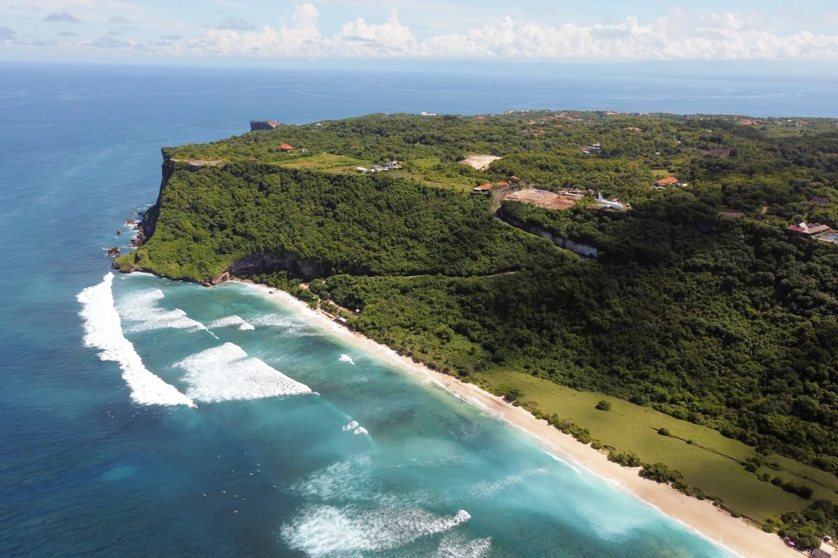 Nyang Nyang Beach